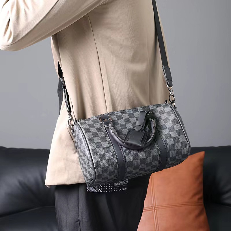 Stylish Korean Men's Crossbody Shoulder Bag, Compact Sling for Daily Streetwear